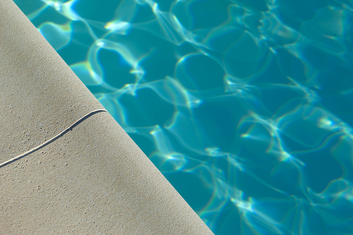 skimmer per piscine cemento armato
